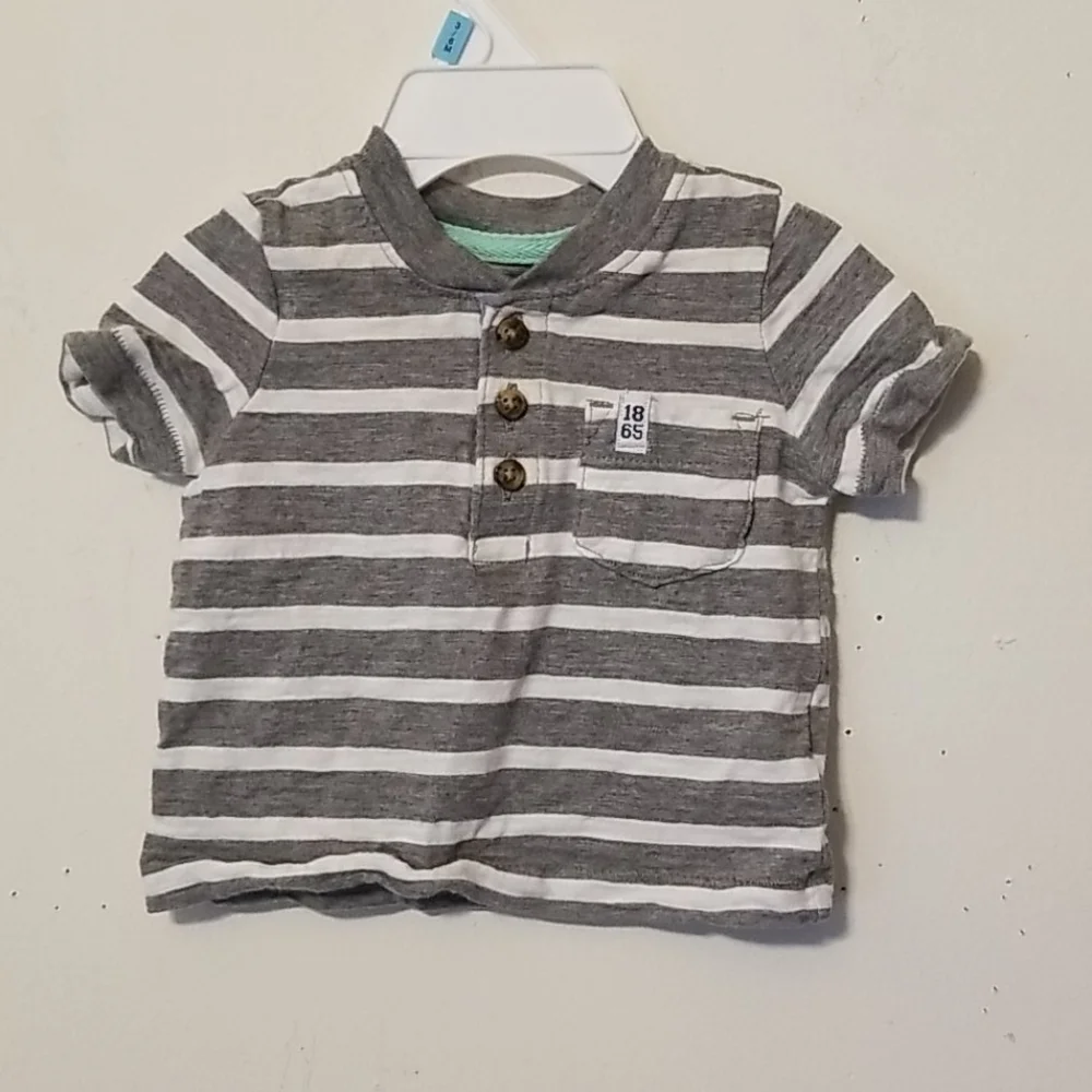 Carter's T-shirt